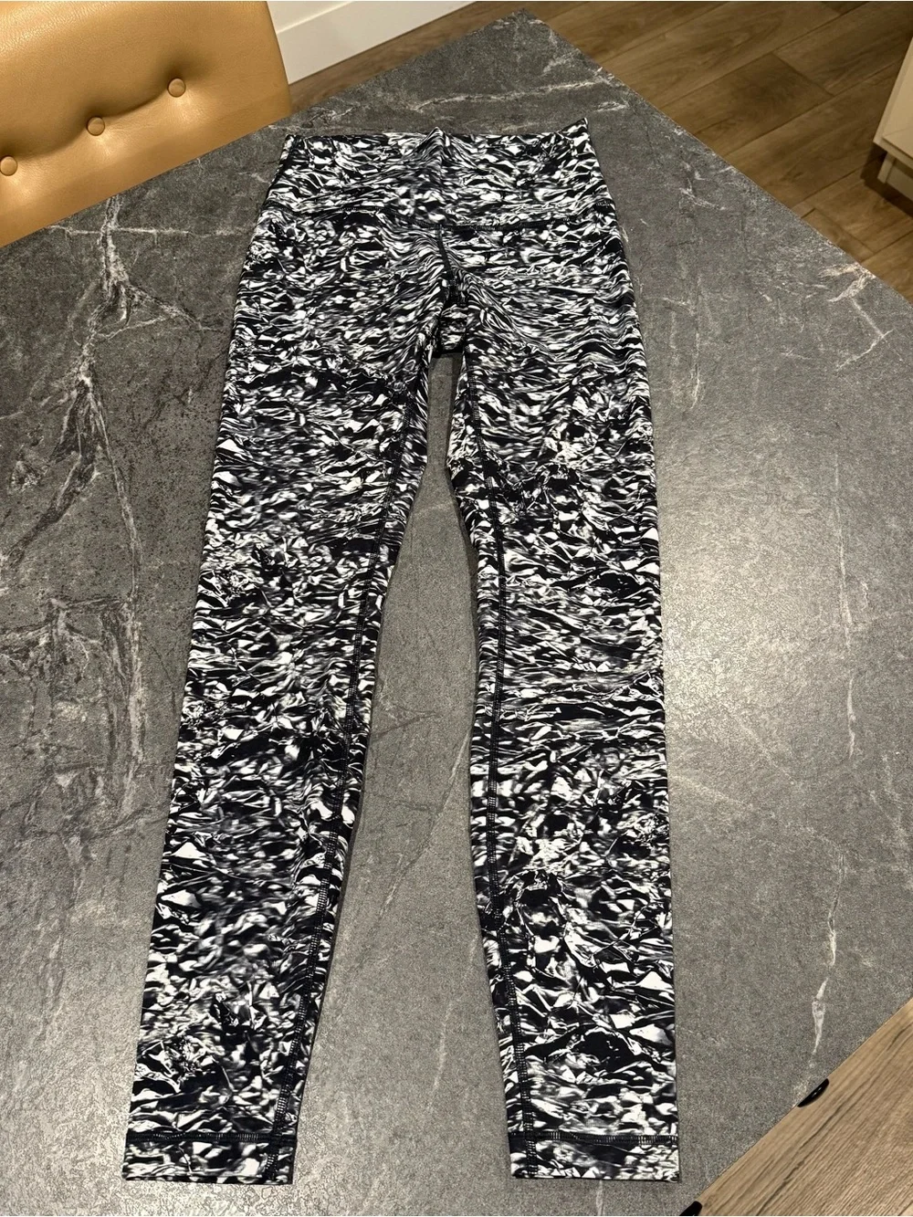 Lululemon Wunder Under ‘liquid platinum’ high rise full length leggings size 6